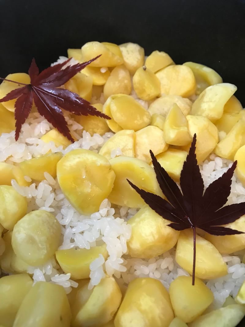 季節の炊き込みご飯